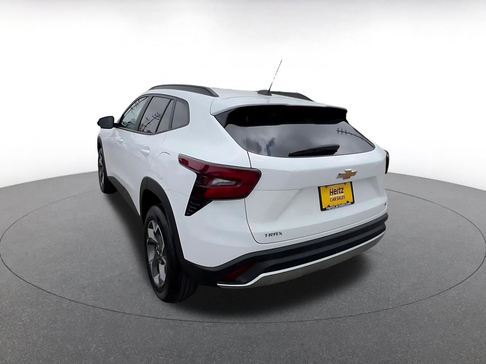Thumbnail: 2025 Chevrolet Trax - 11