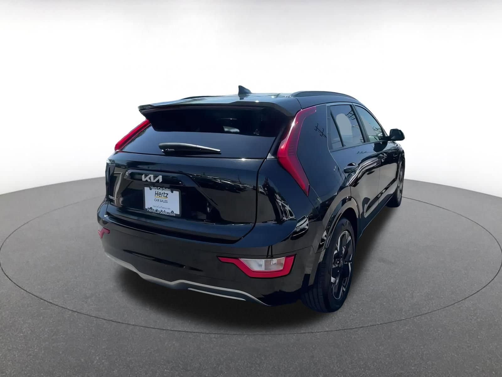 Thumbnail: 2023 Kia Niro - 14