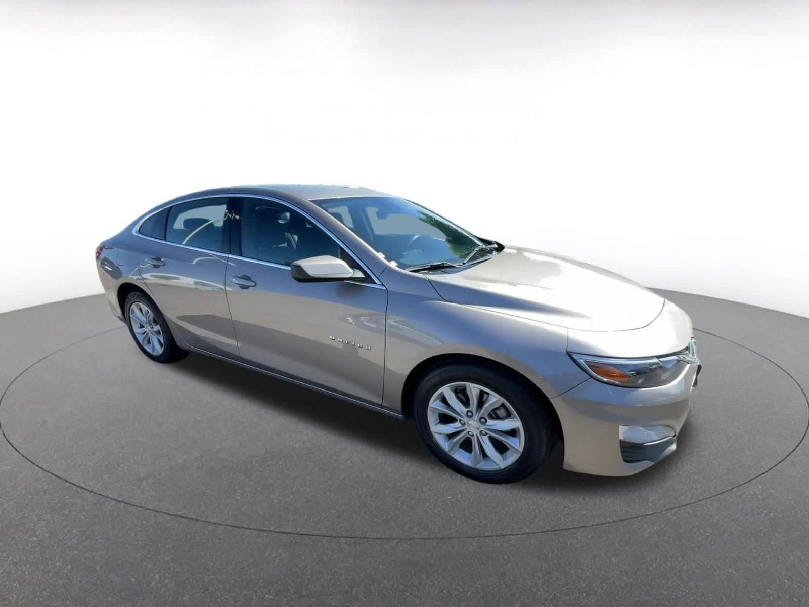 Thumbnail: 2023 Chevrolet Malibu - 2