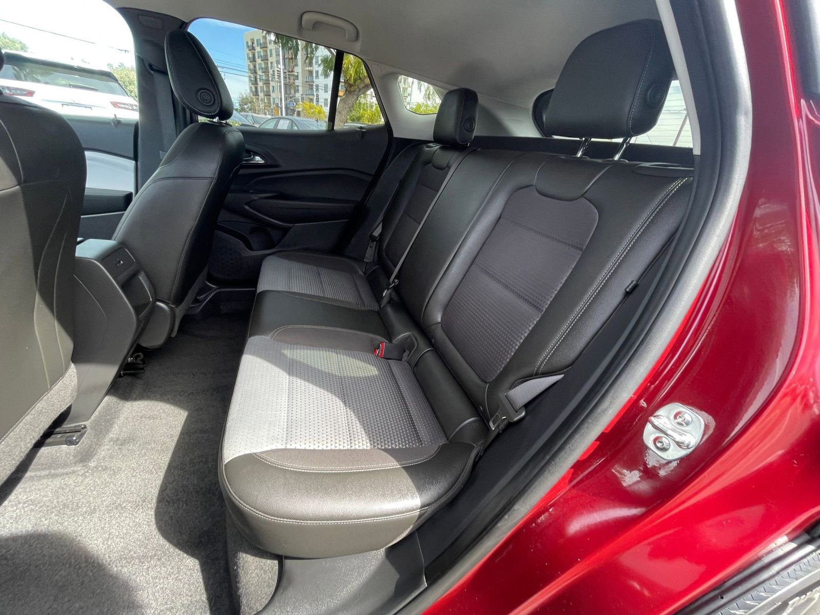 Thumbnail: 2025 Chevrolet Trax - 27