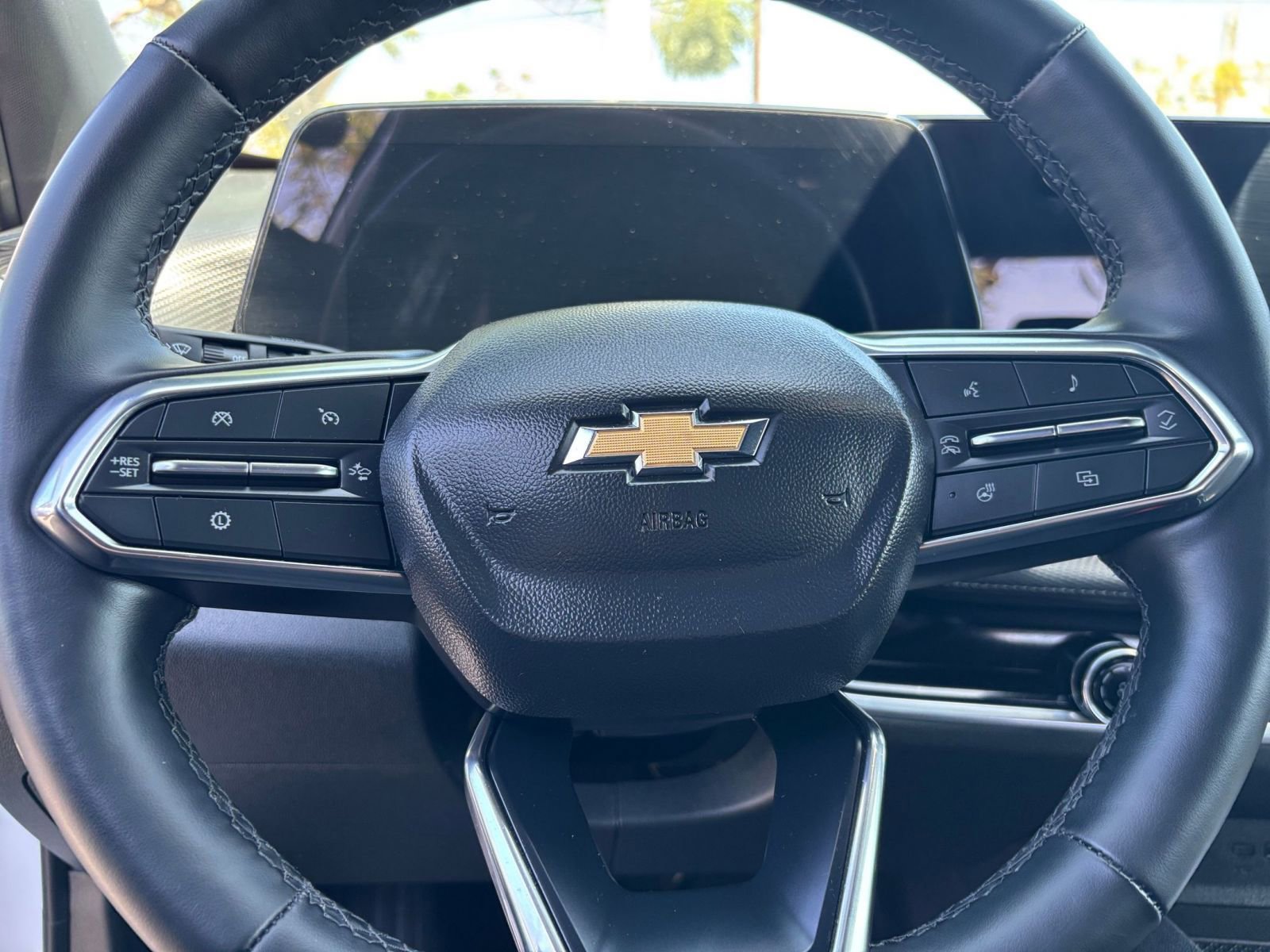 Thumbnail: 2025 Chevrolet Equinox - 28