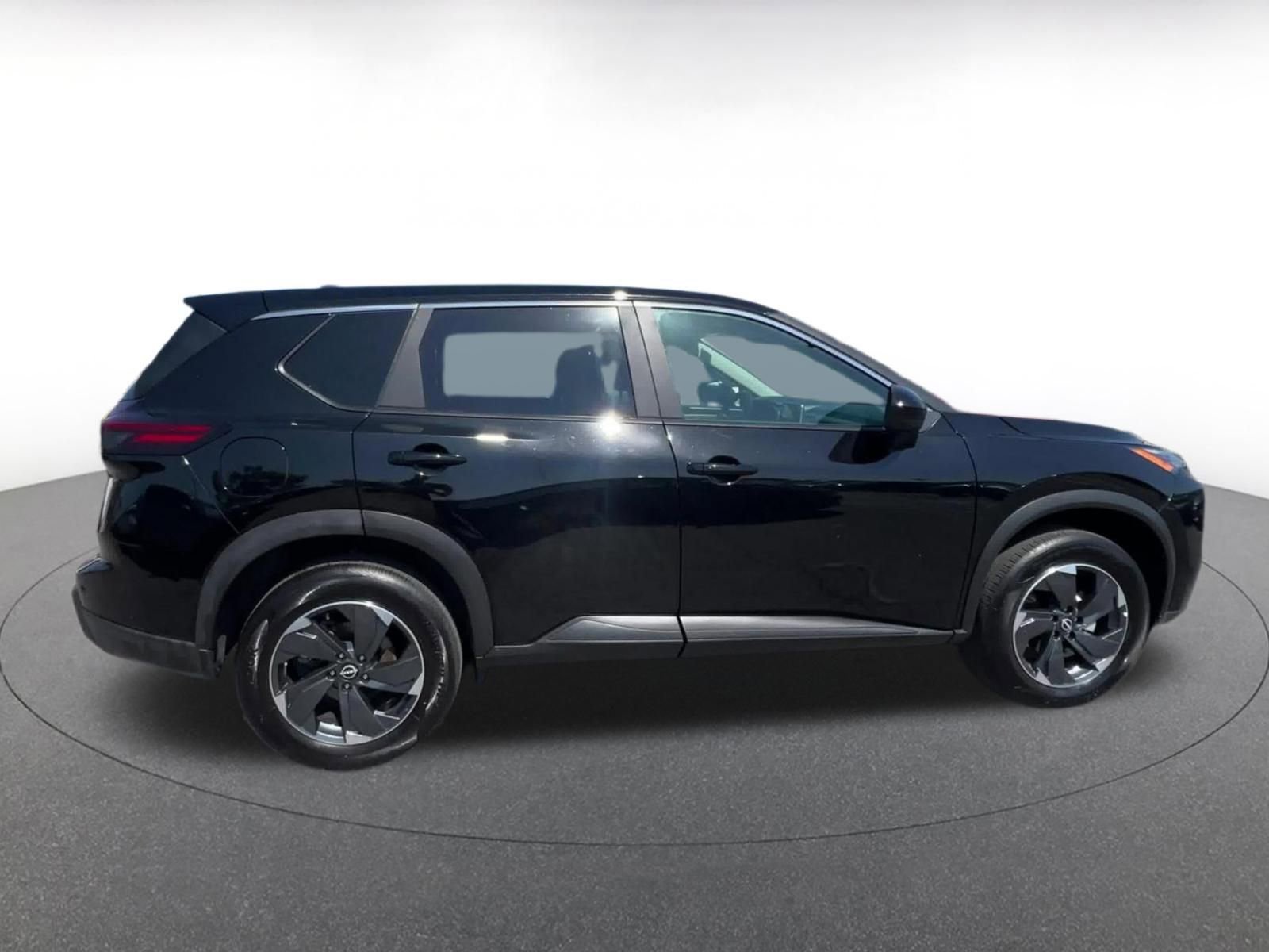 Thumbnail: 2025 Nissan Rogue - 16