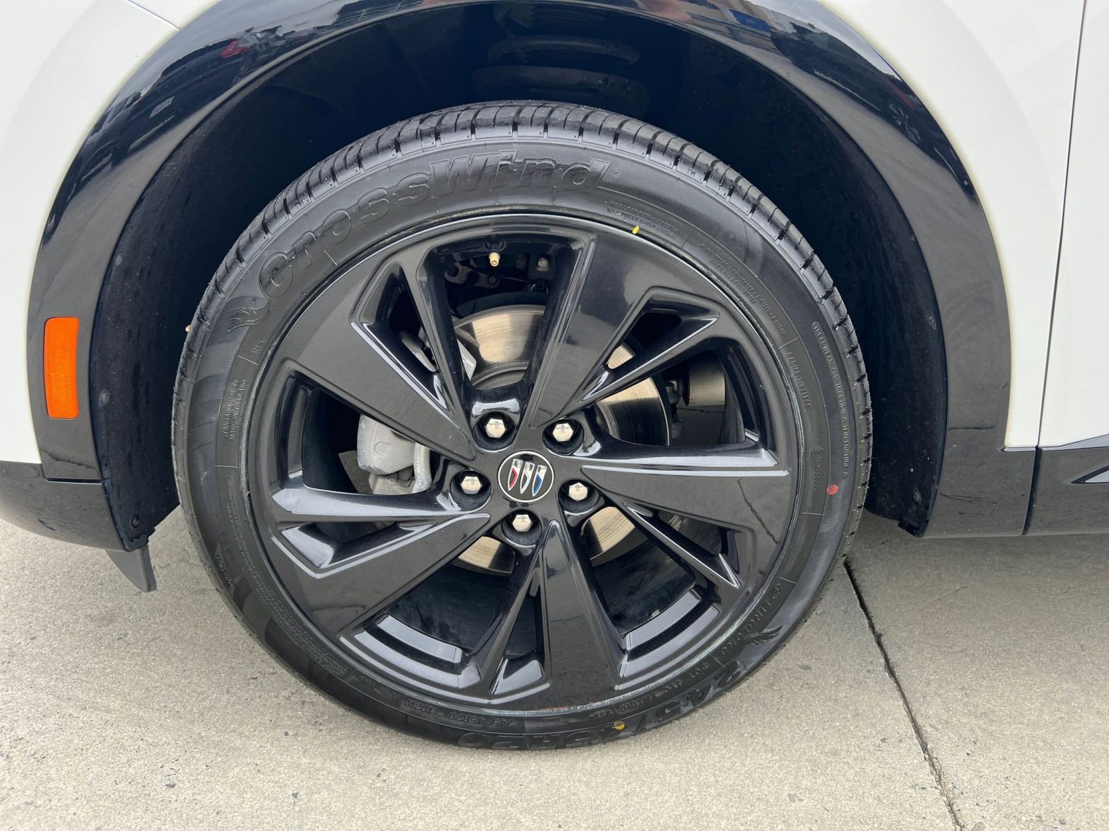 2024 Buick Envision Sport Touring 30