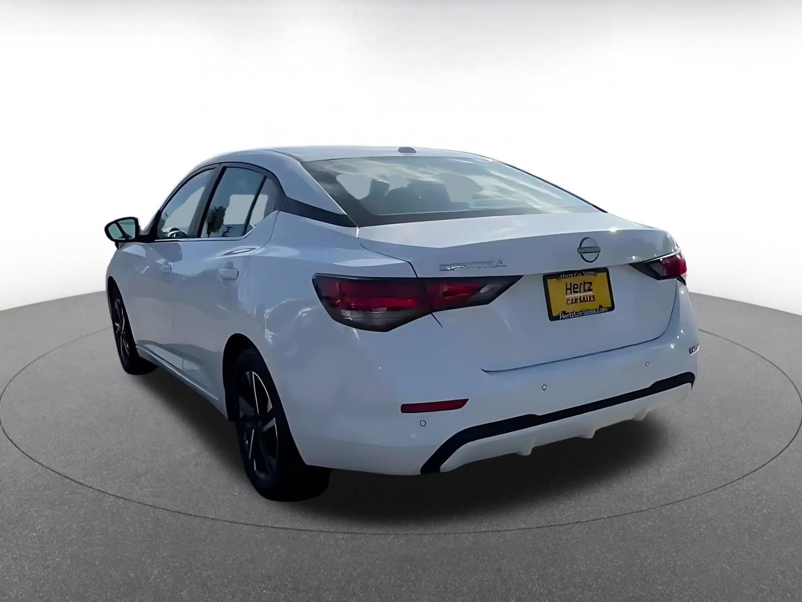 Thumbnail: 2025 Nissan Sentra - 10