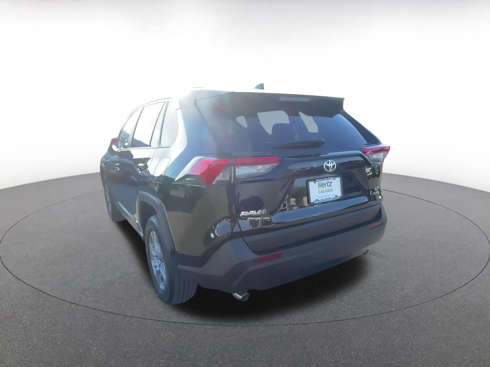 Thumbnail: 2025 Toyota RAV4 - 11