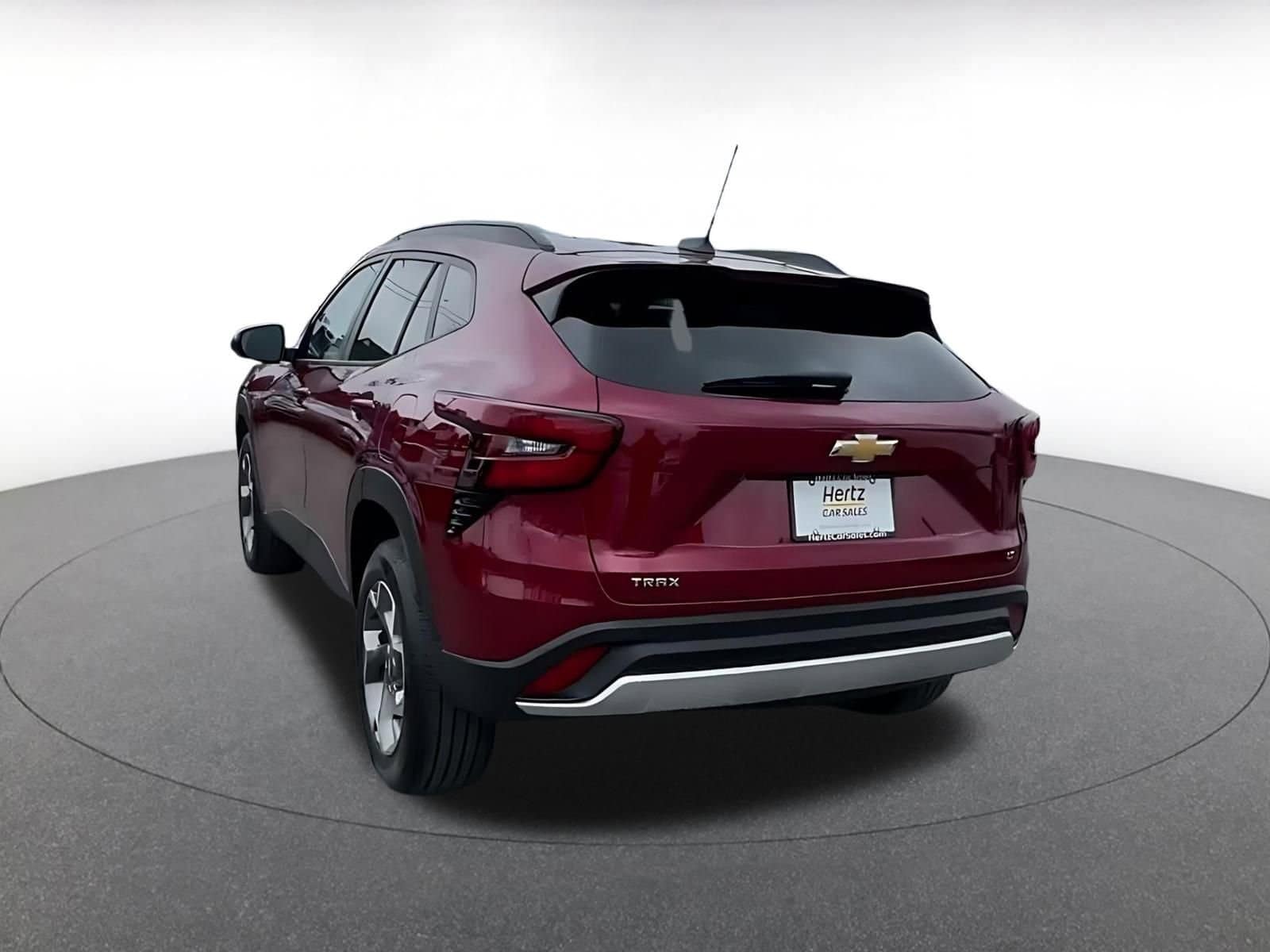 Thumbnail: 2025 Chevrolet Trax - 10