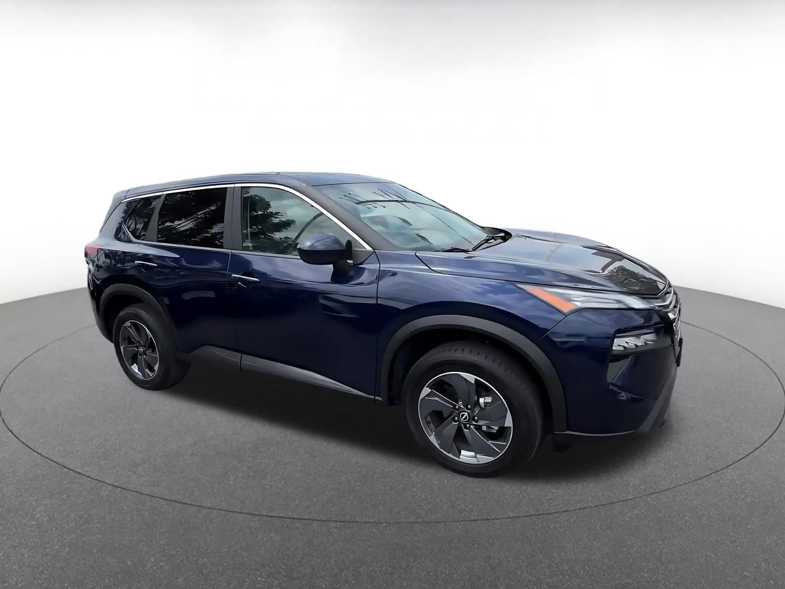 Thumbnail: 2025 Nissan Rogue - 2