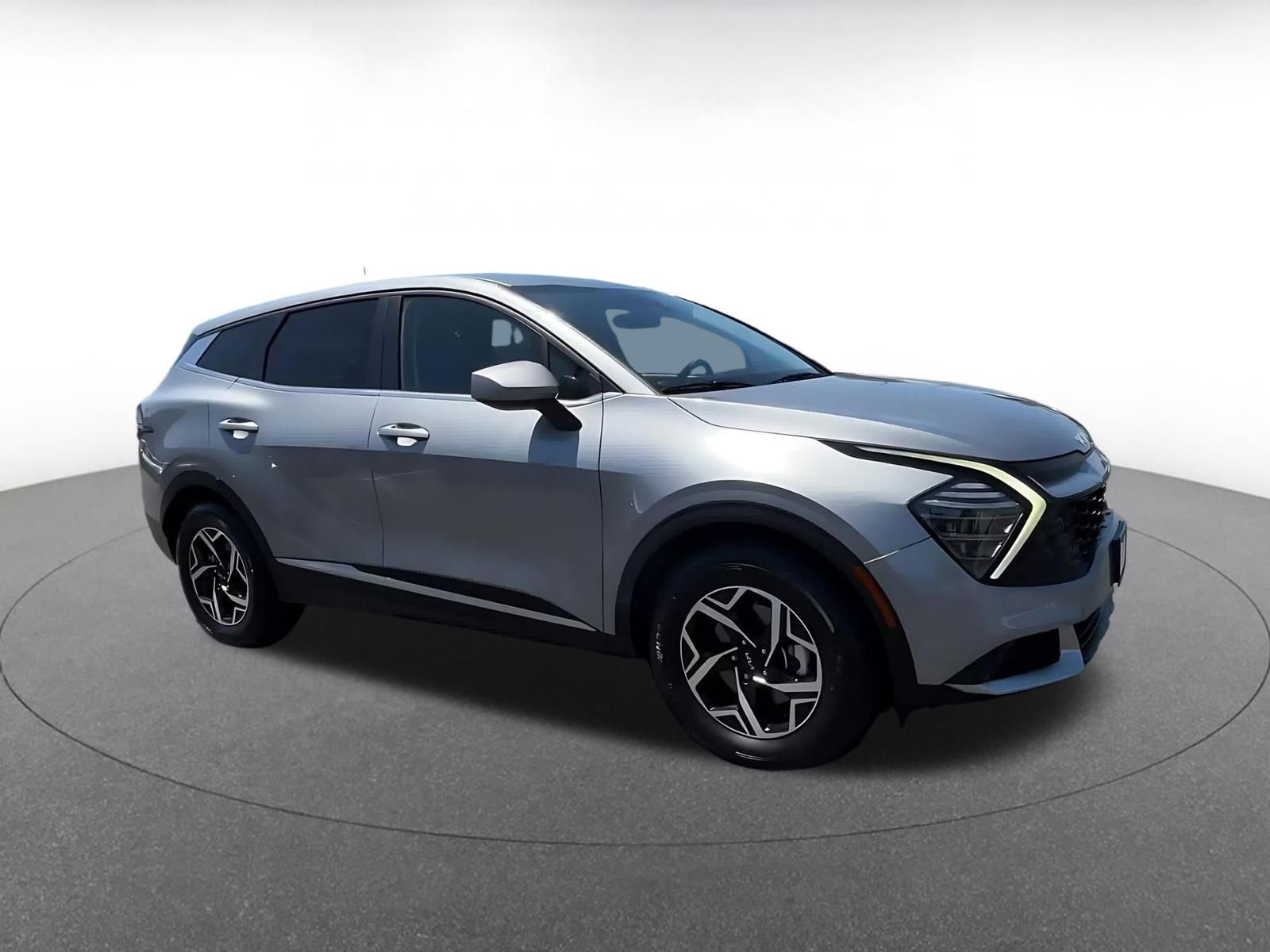 Thumbnail: 2025 Kia Sportage - 2