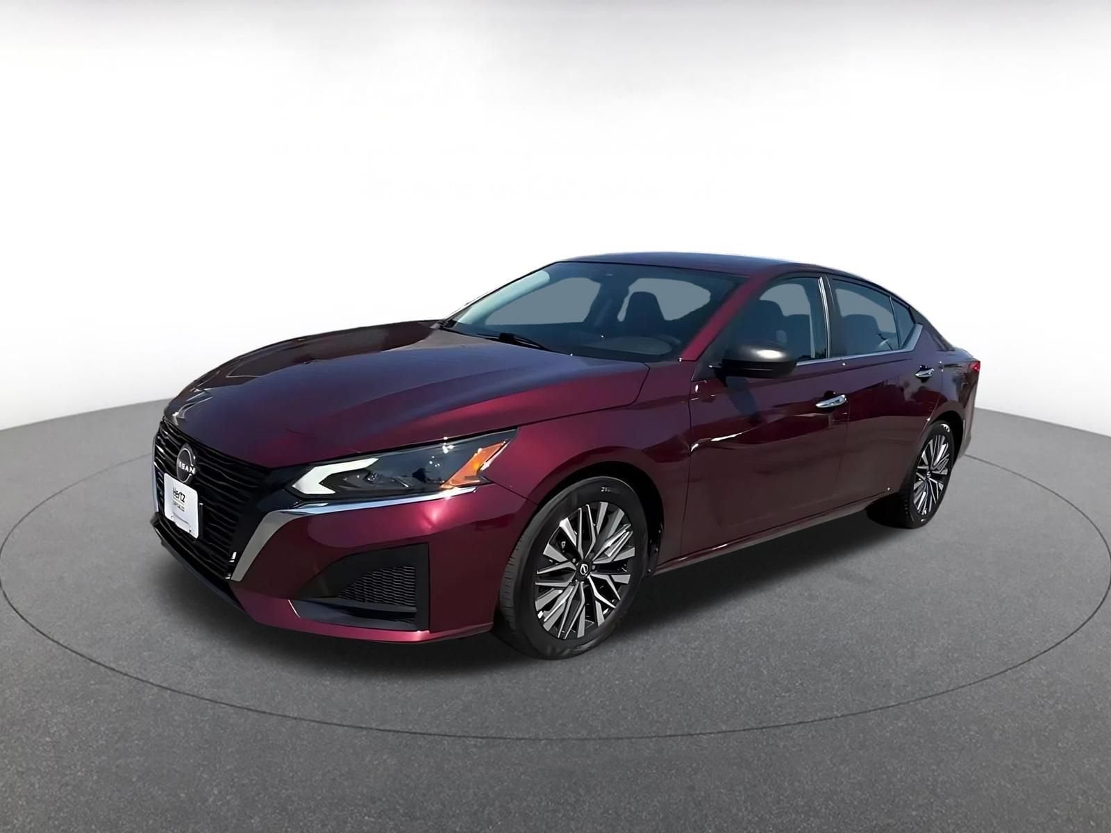 Thumbnail: 2025 Nissan Altima - 7