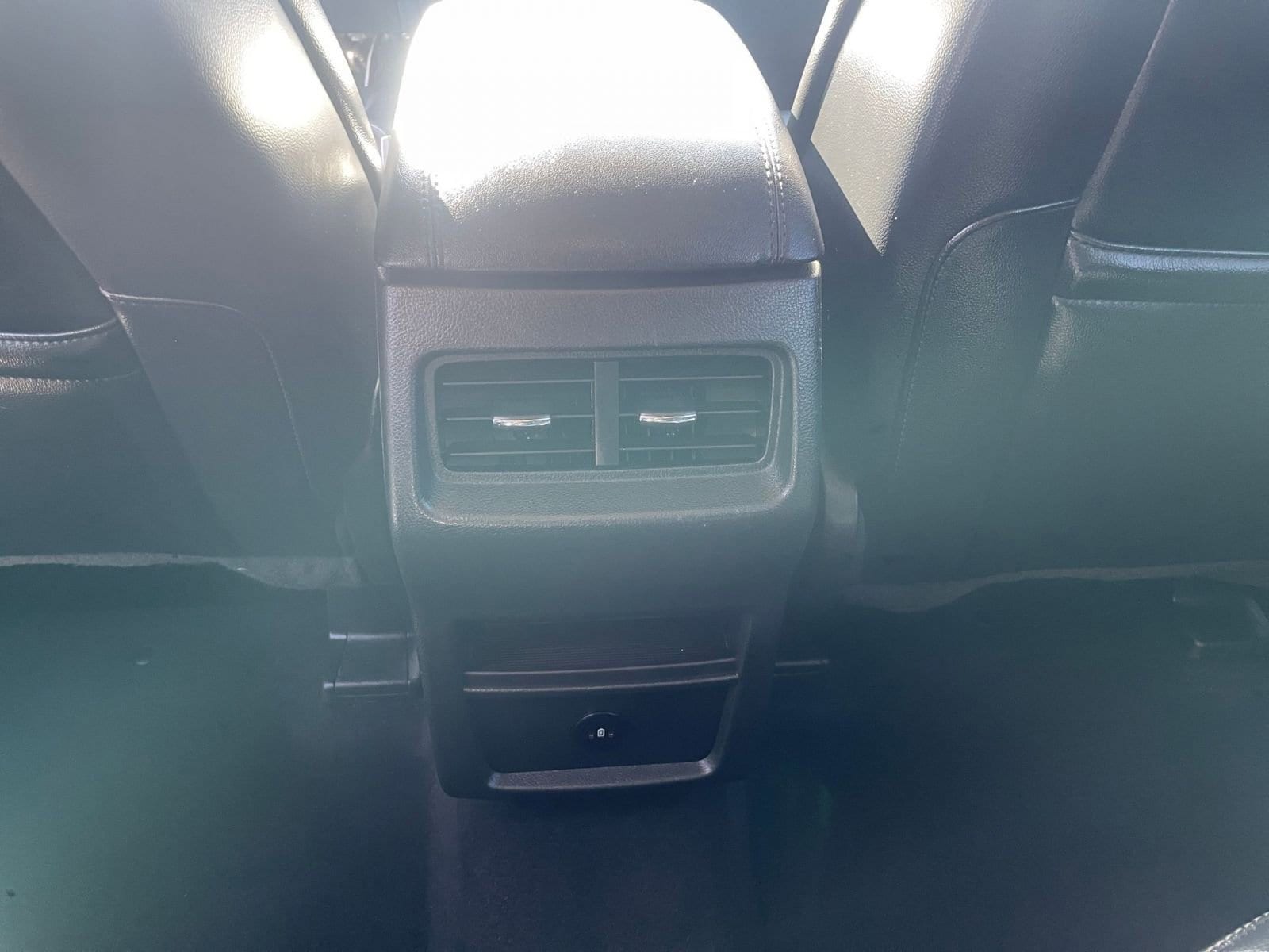 Thumbnail: 2023 Ford Edge - 24