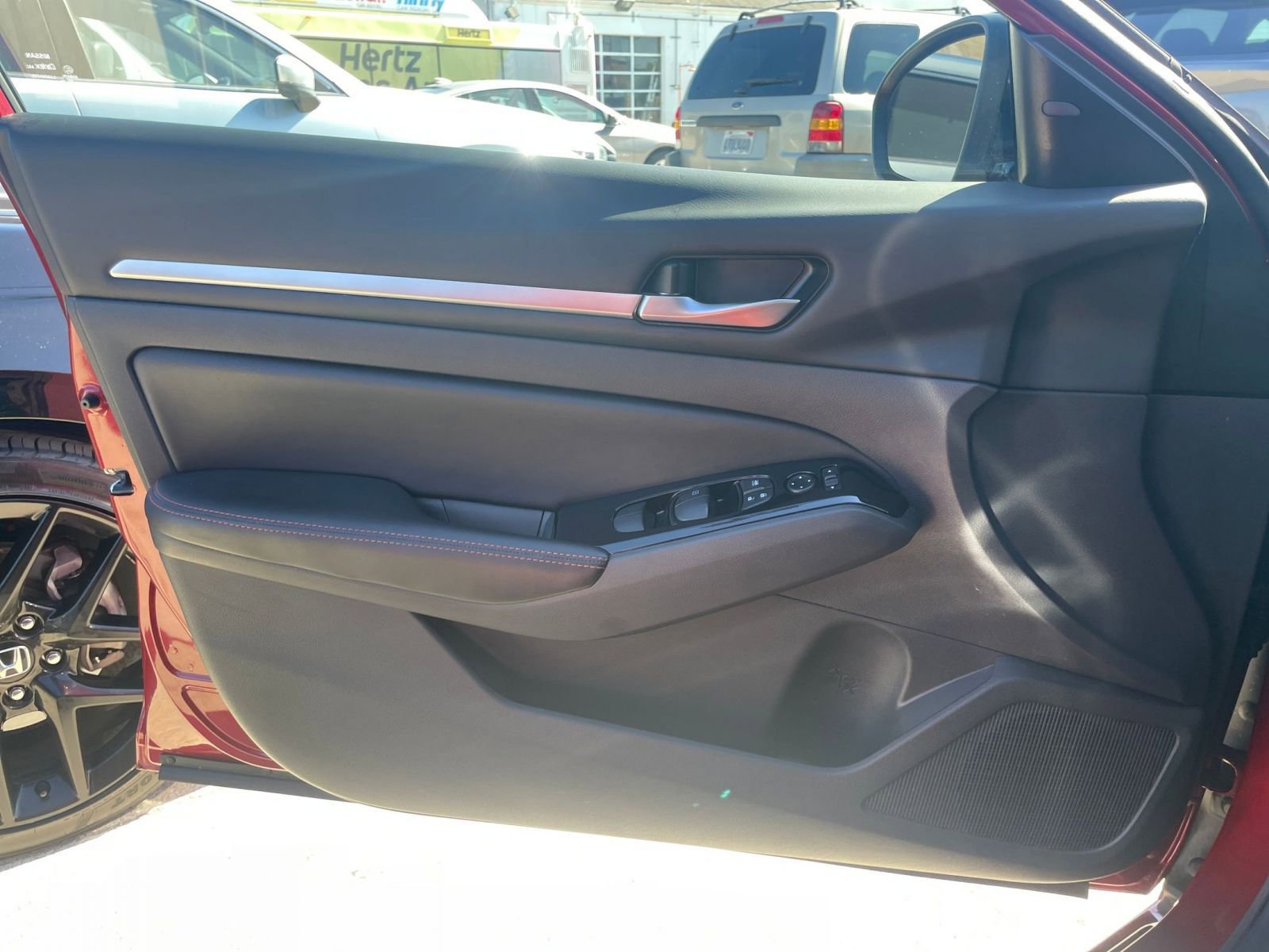 Thumbnail: 2024 Nissan Altima - 20