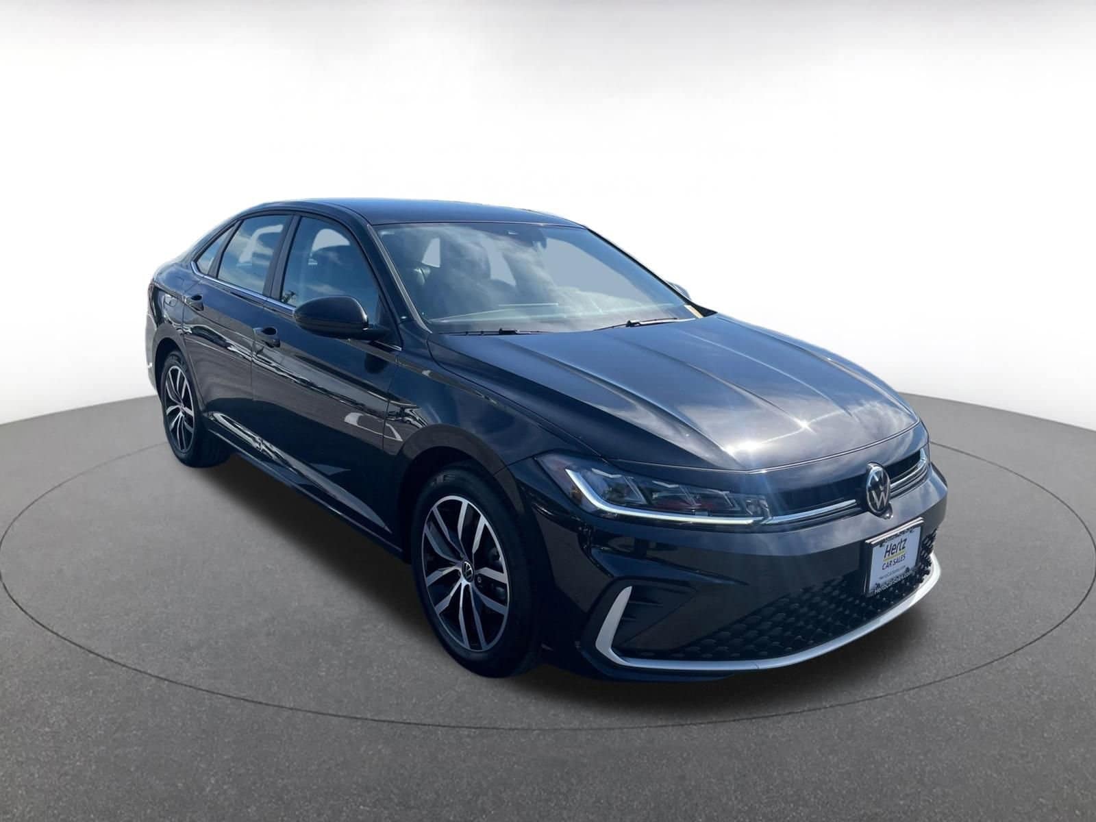 Thumbnail: 2025 Volkswagen Jetta - 1