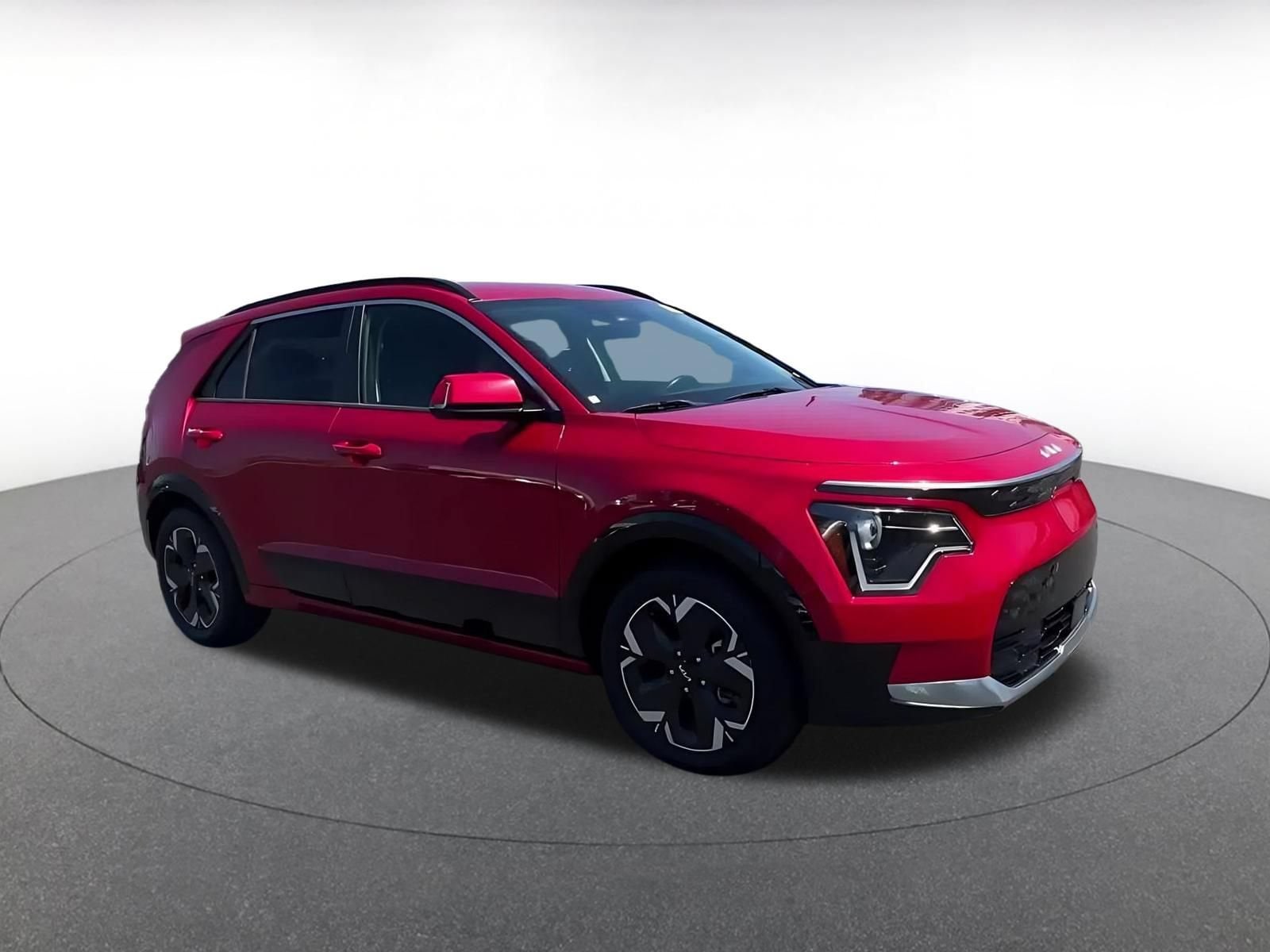 Thumbnail: 2023 Kia Niro - 2