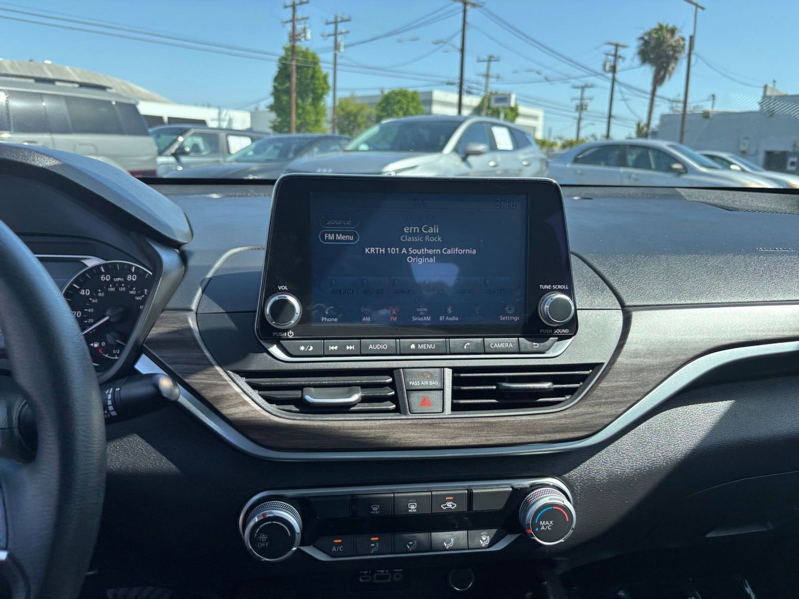 Thumbnail: 2025 Nissan Altima - 17