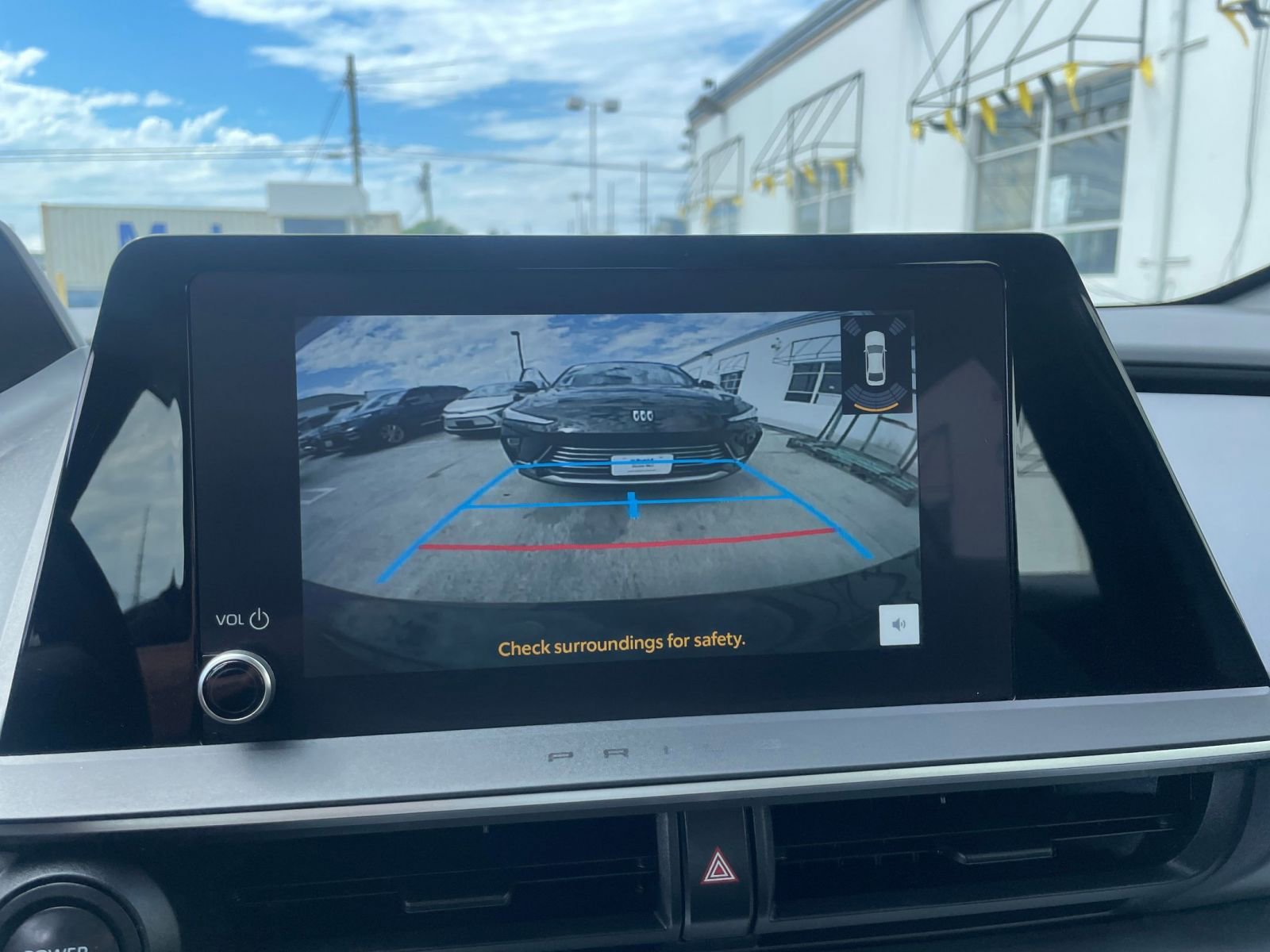 Thumbnail: 2025 Toyota Prius - 17