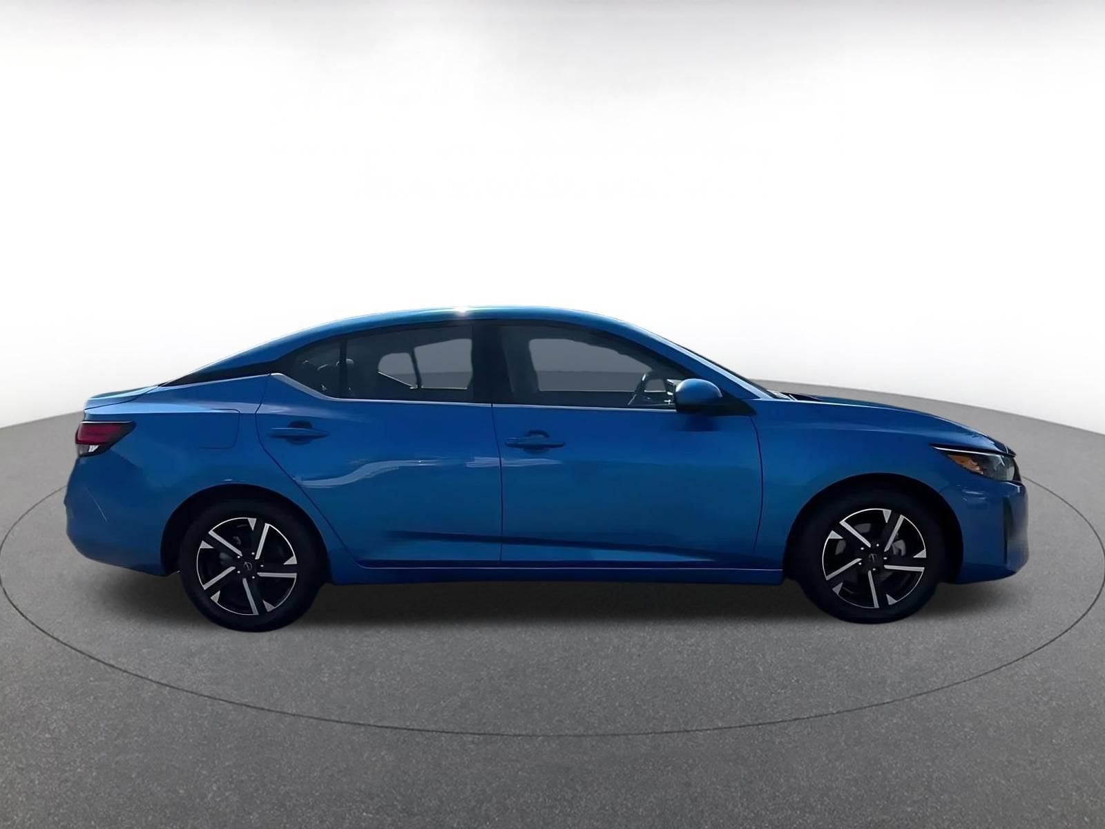 Thumbnail: 2025 Nissan Sentra - 16