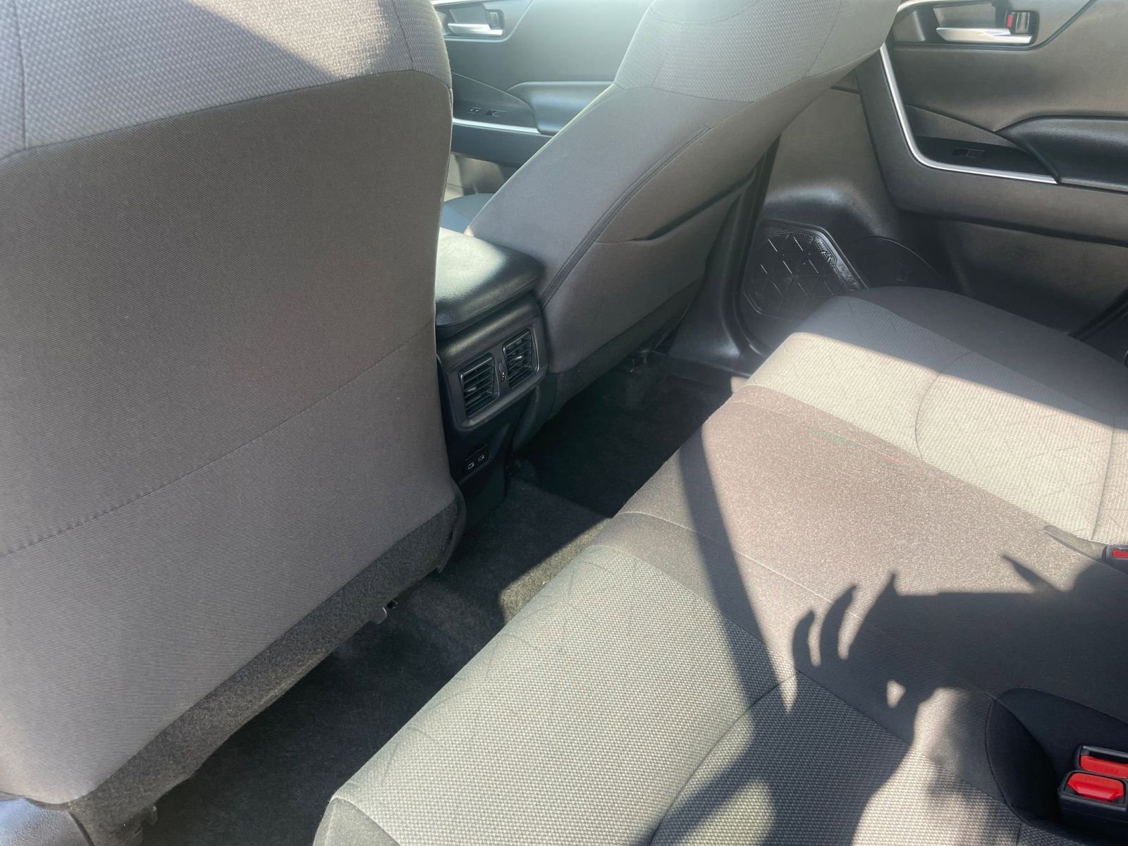 Thumbnail: 2025 Toyota RAV4 - 24