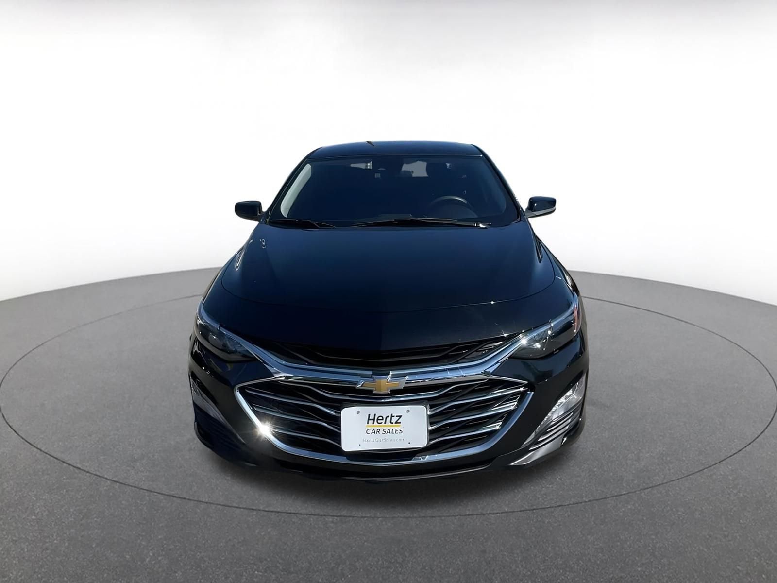 Thumbnail: 2023 Chevrolet Malibu - 4