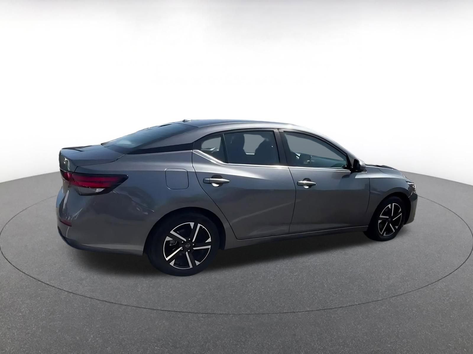 Thumbnail: 2025 Nissan Sentra - 14