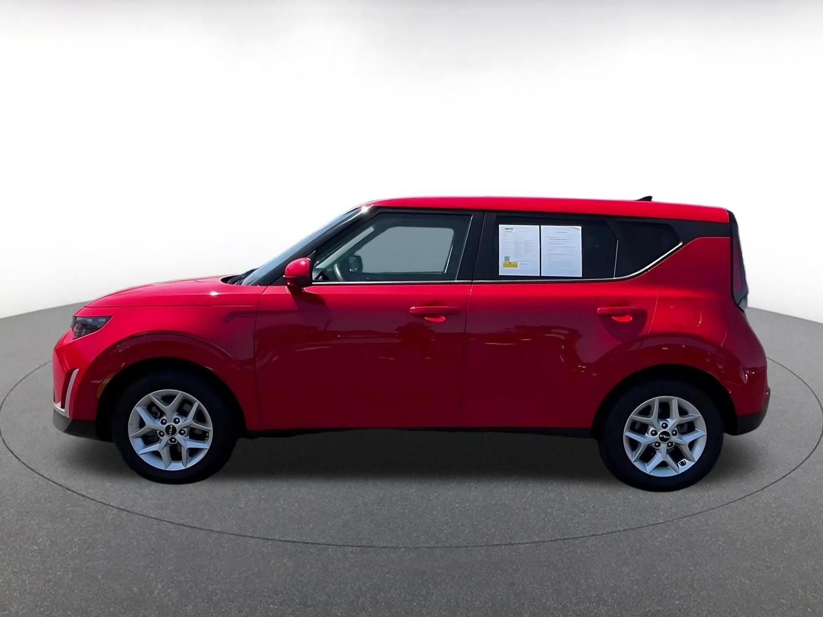 Thumbnail: 2025 Kia Soul - 9
