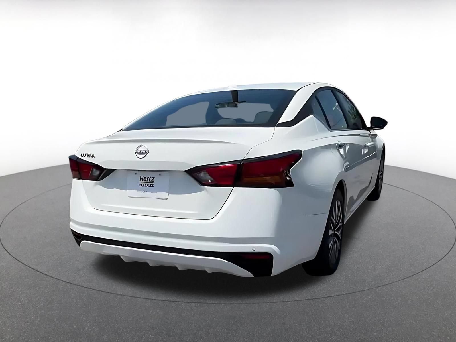 Thumbnail: 2025 Nissan Altima - 11