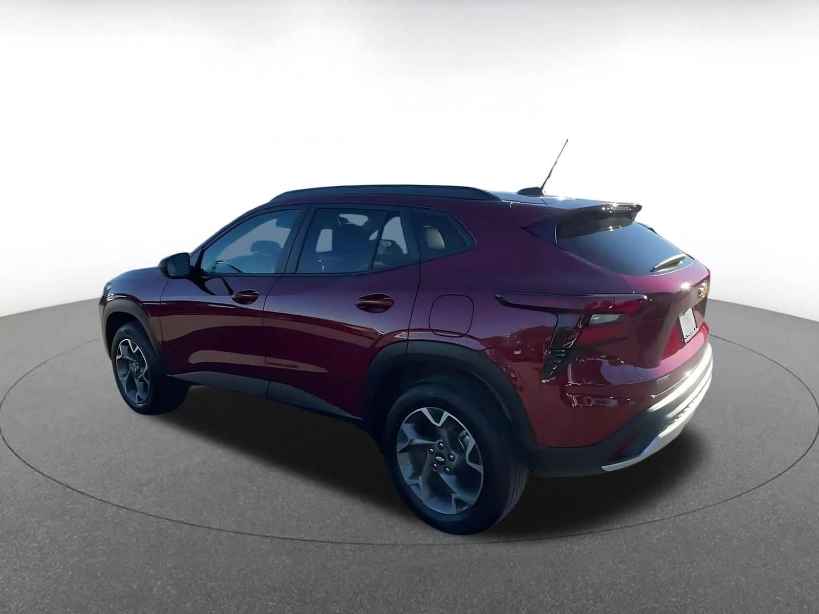 Thumbnail: 2025 Chevrolet Trax - 10