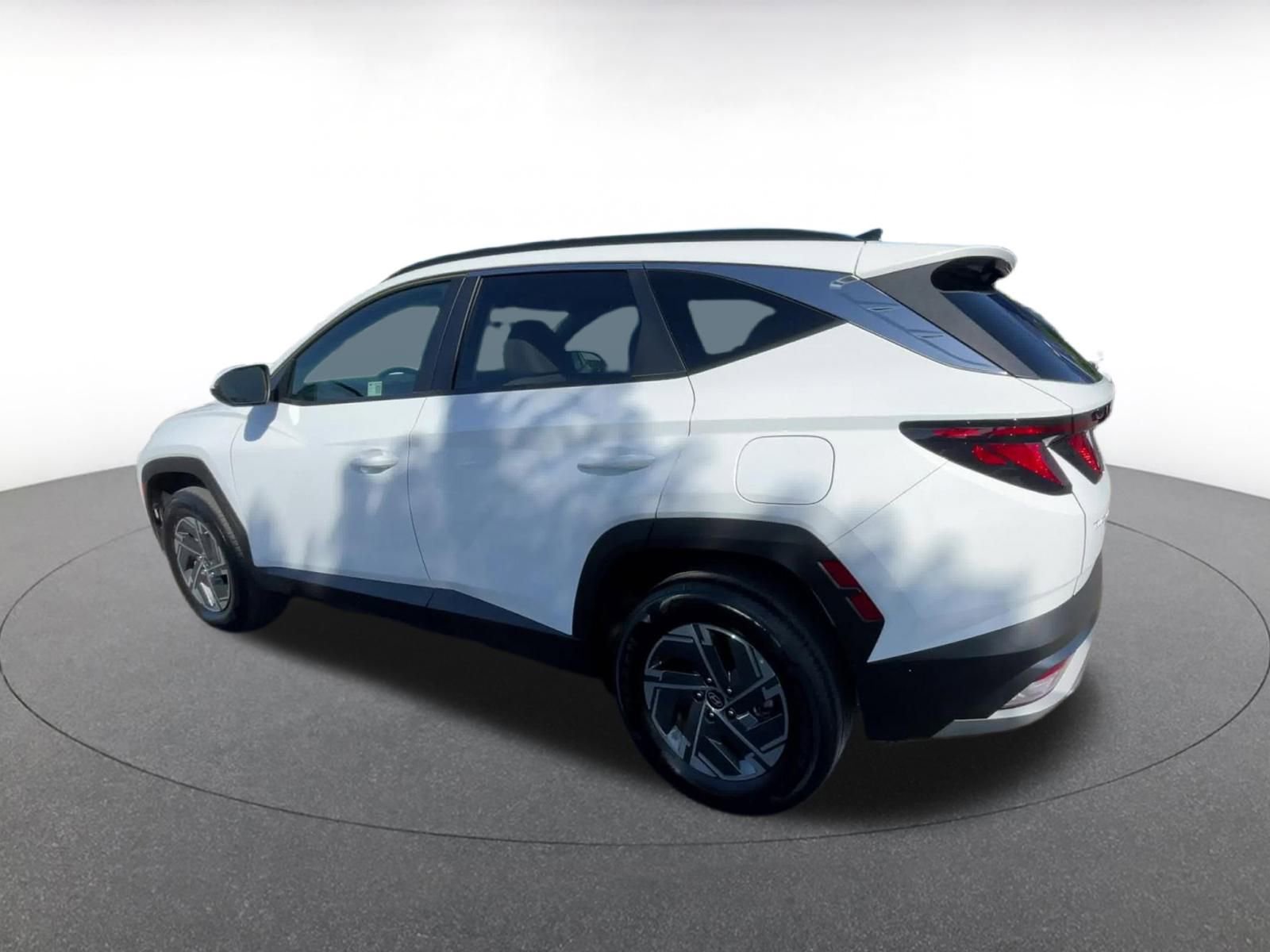 Thumbnail: 2025 Hyundai Tucson - 10