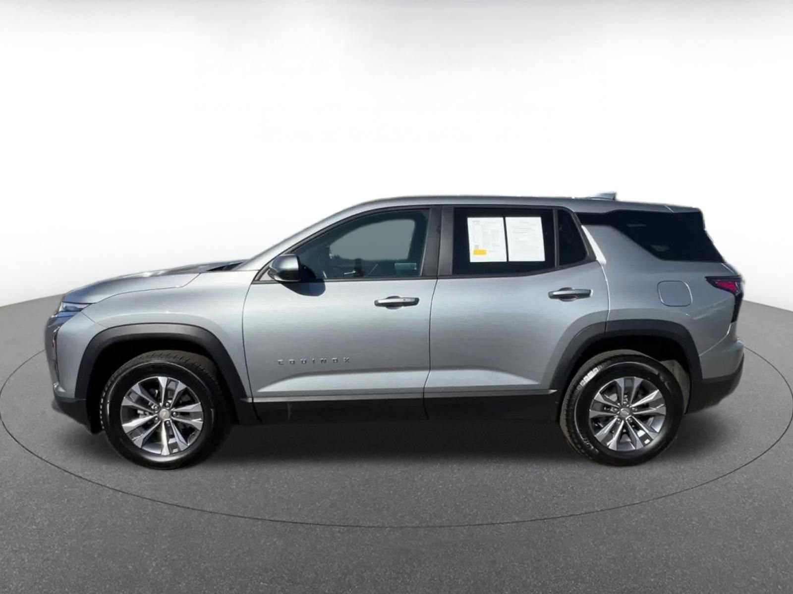 Thumbnail: 2025 Chevrolet Equinox - 9