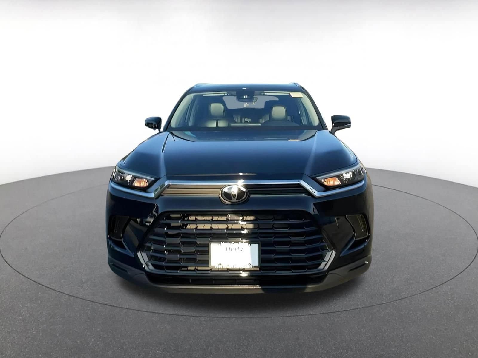 Thumbnail: 2025 Toyota Grand Highlander - 4