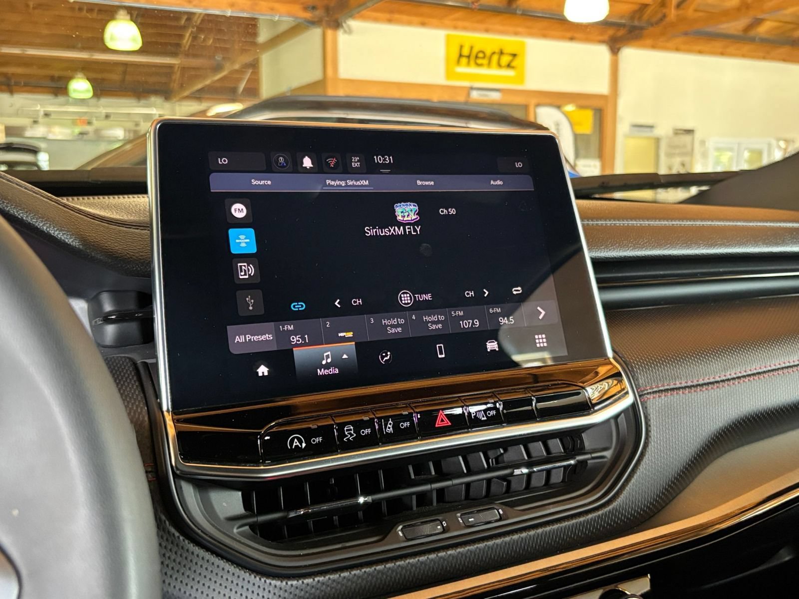 Thumbnail: 2025 Jeep Compass - 20
