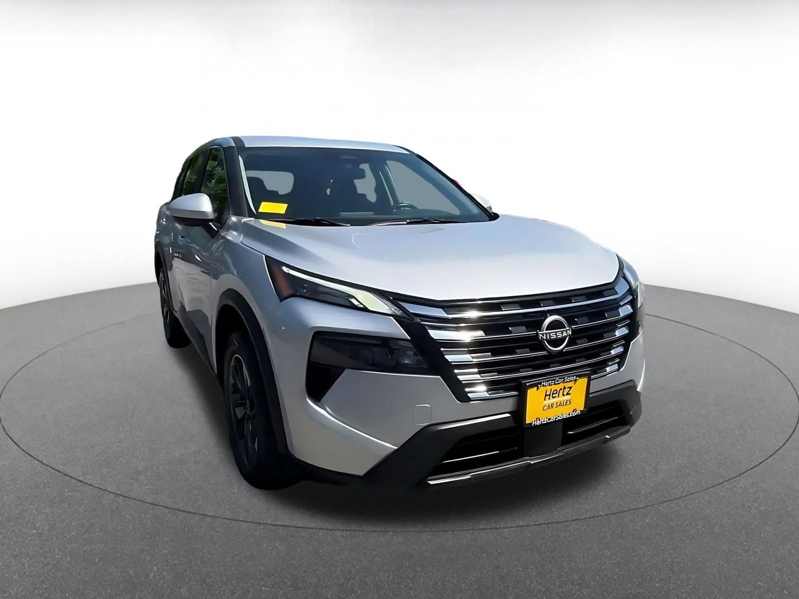 Thumbnail: 2025 Nissan Rogue - 3
