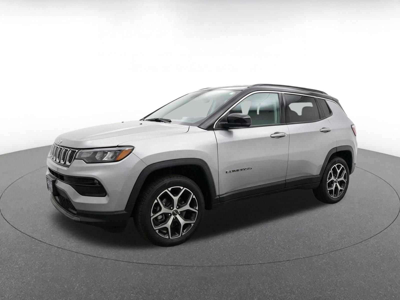 Thumbnail: 2025 Jeep Compass - 3