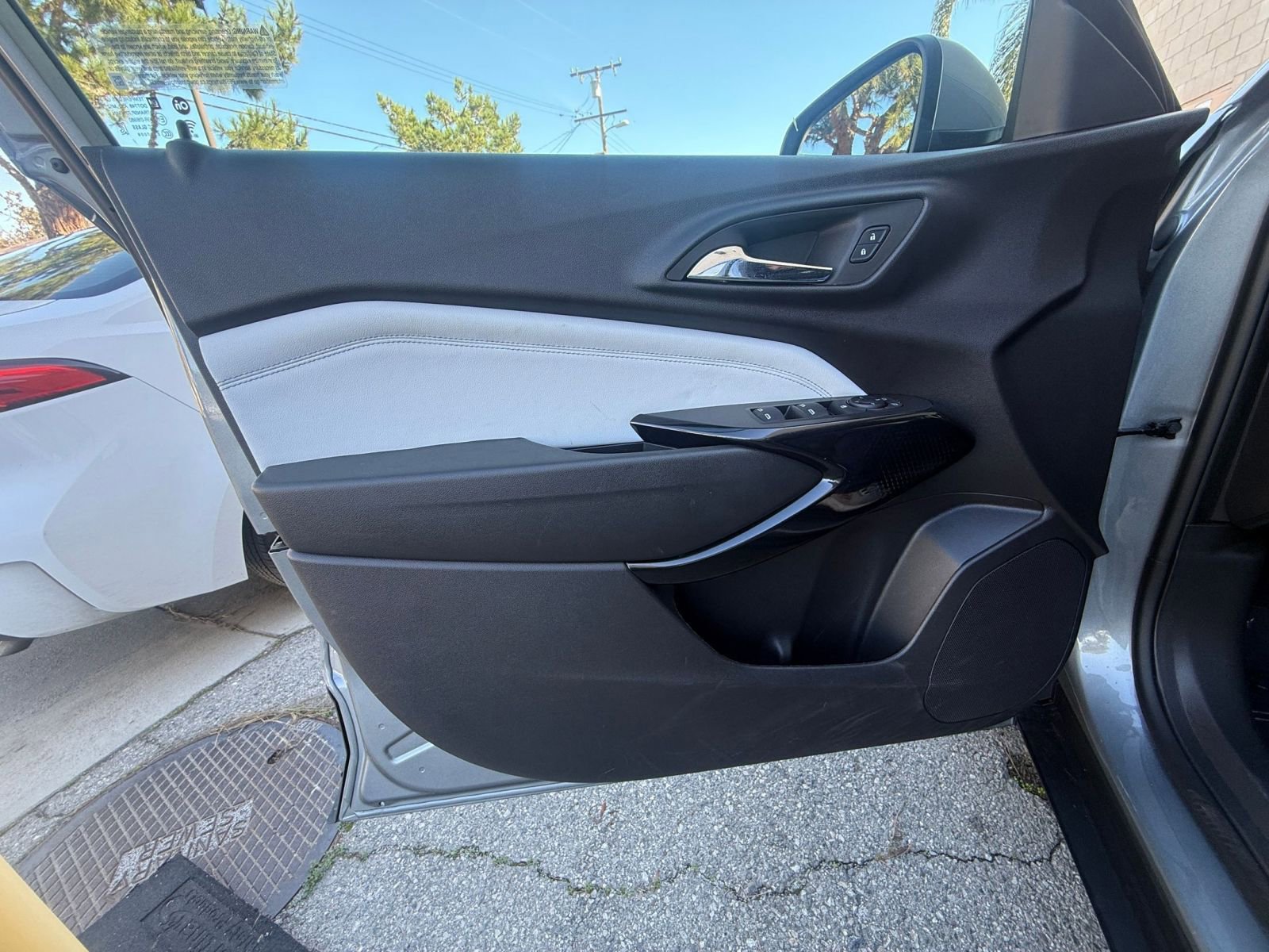 Thumbnail: 2025 Chevrolet Trax - 18