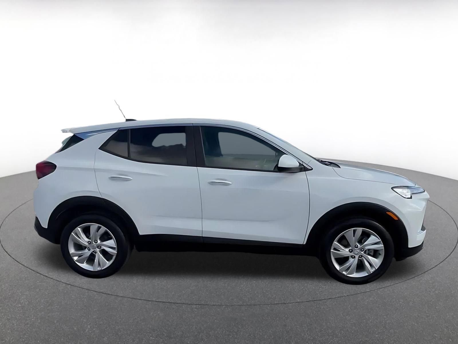 Thumbnail: 2025 Buick Encore GX - 16