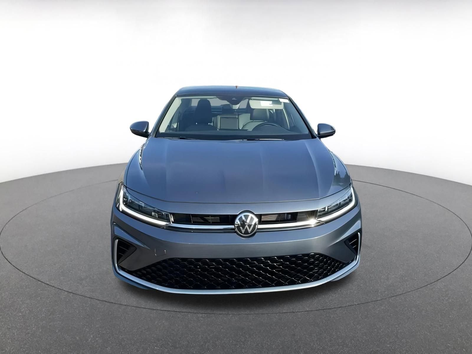 Thumbnail: 2025 Volkswagen Jetta - 4