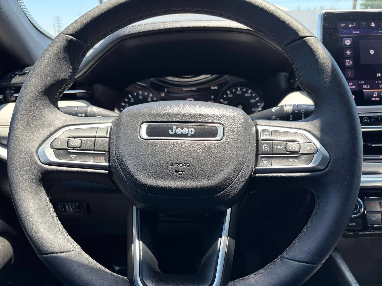 Thumbnail: 2025 Jeep Compass - 29