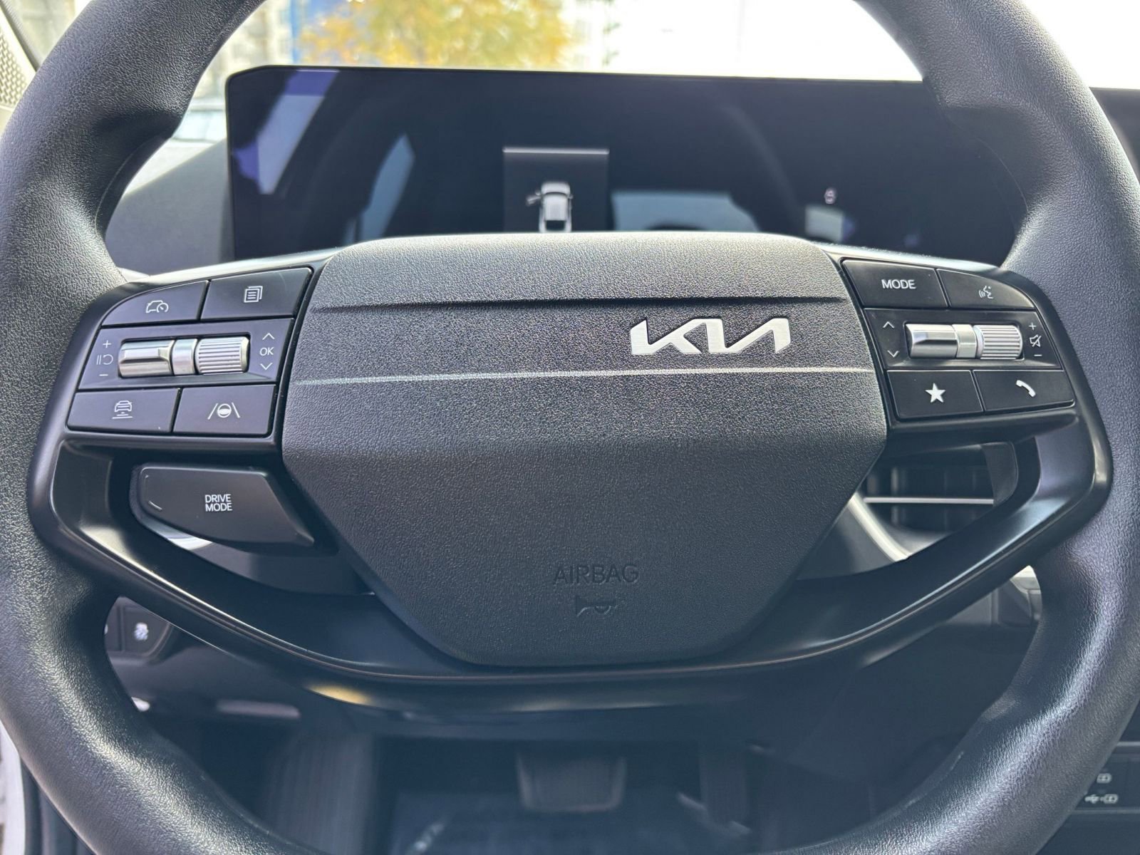 Thumbnail: 2025 Kia K4 - 28