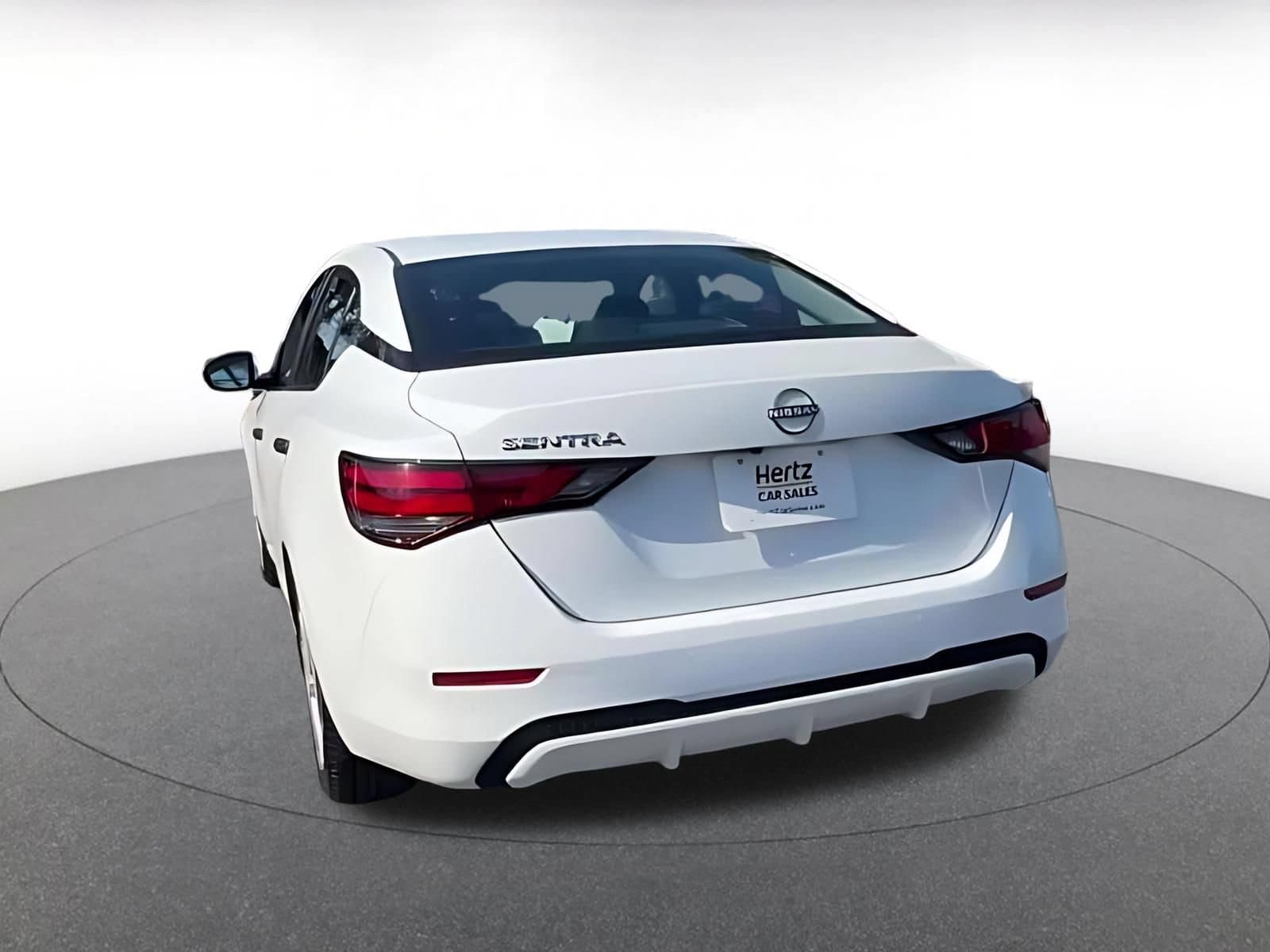 Thumbnail: 2025 Nissan Sentra - 16