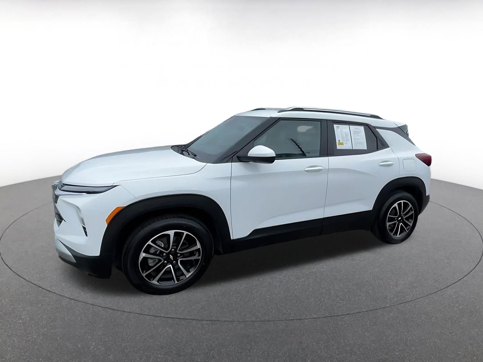 Thumbnail: 2025 Chevrolet TrailBlazer - 8