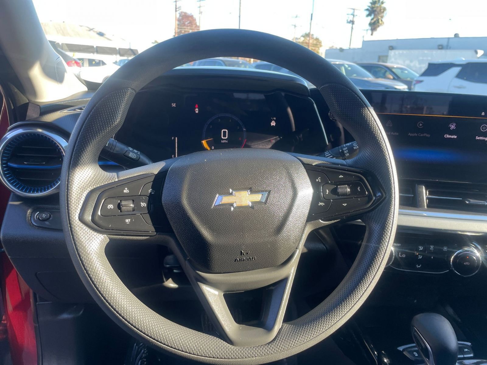 Thumbnail: 2025 Chevrolet Trax - 28