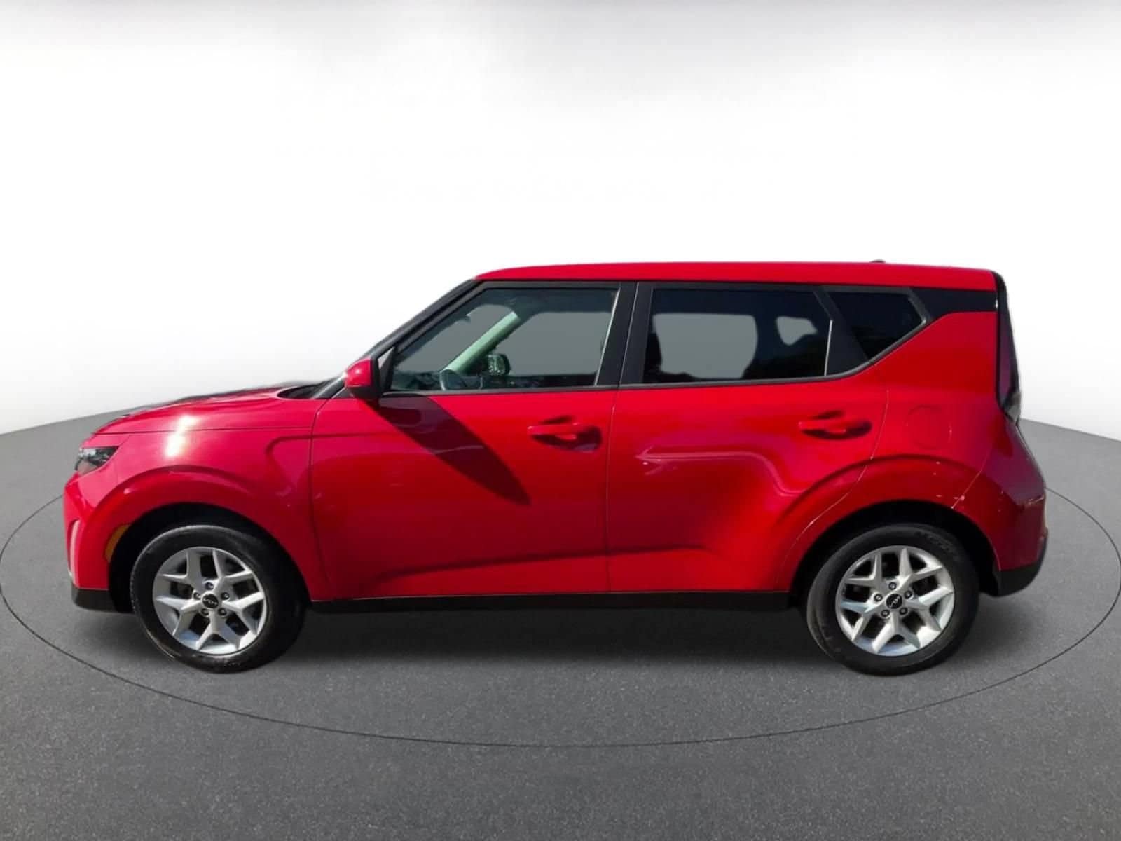 Thumbnail: 2025 Kia Soul - 7