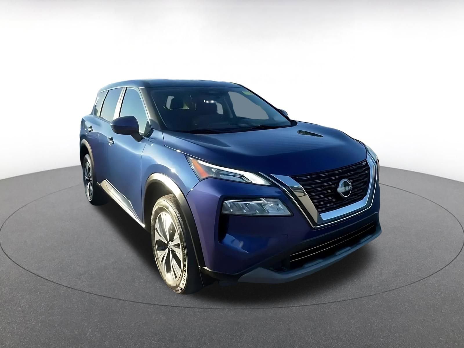Thumbnail: 2023 Nissan Rogue - 3