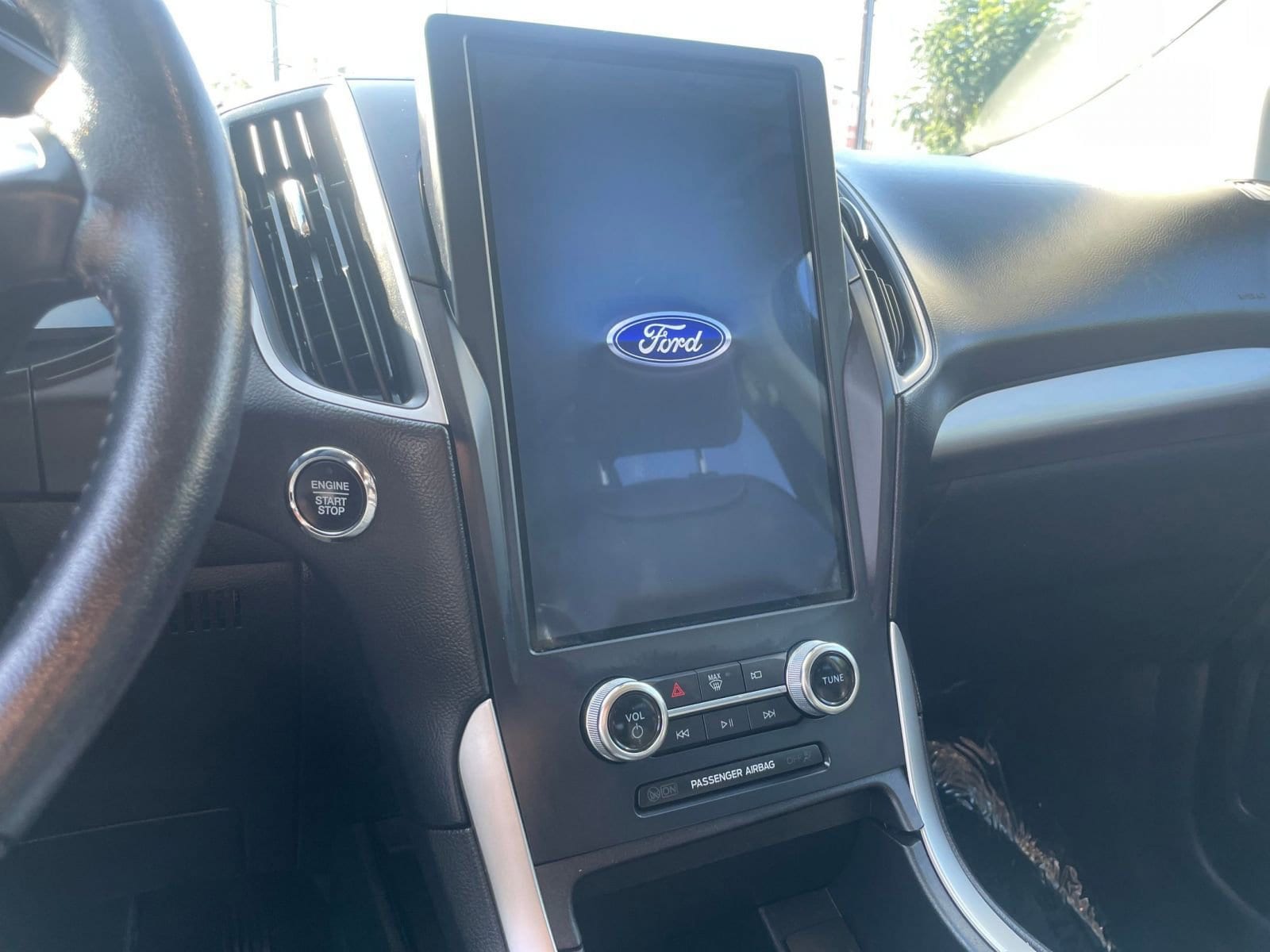 Thumbnail: 2023 Ford Edge - 18