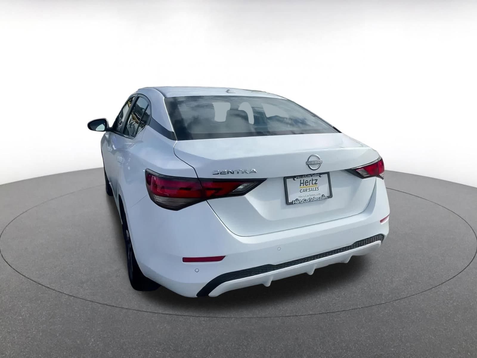 Thumbnail: 2025 Nissan Sentra - 11