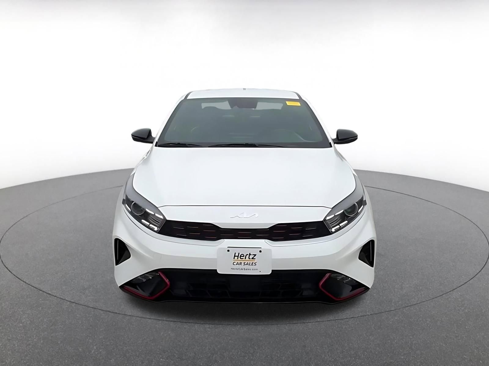 Thumbnail: 2023 Kia Forte - 4