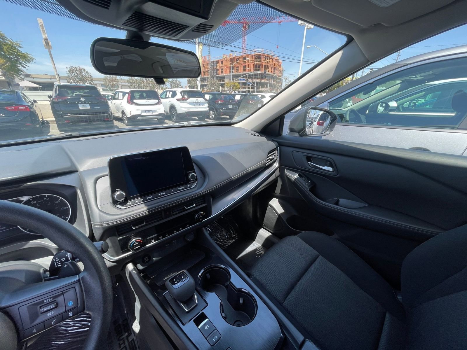 2024 Nissan Rogue SV 35