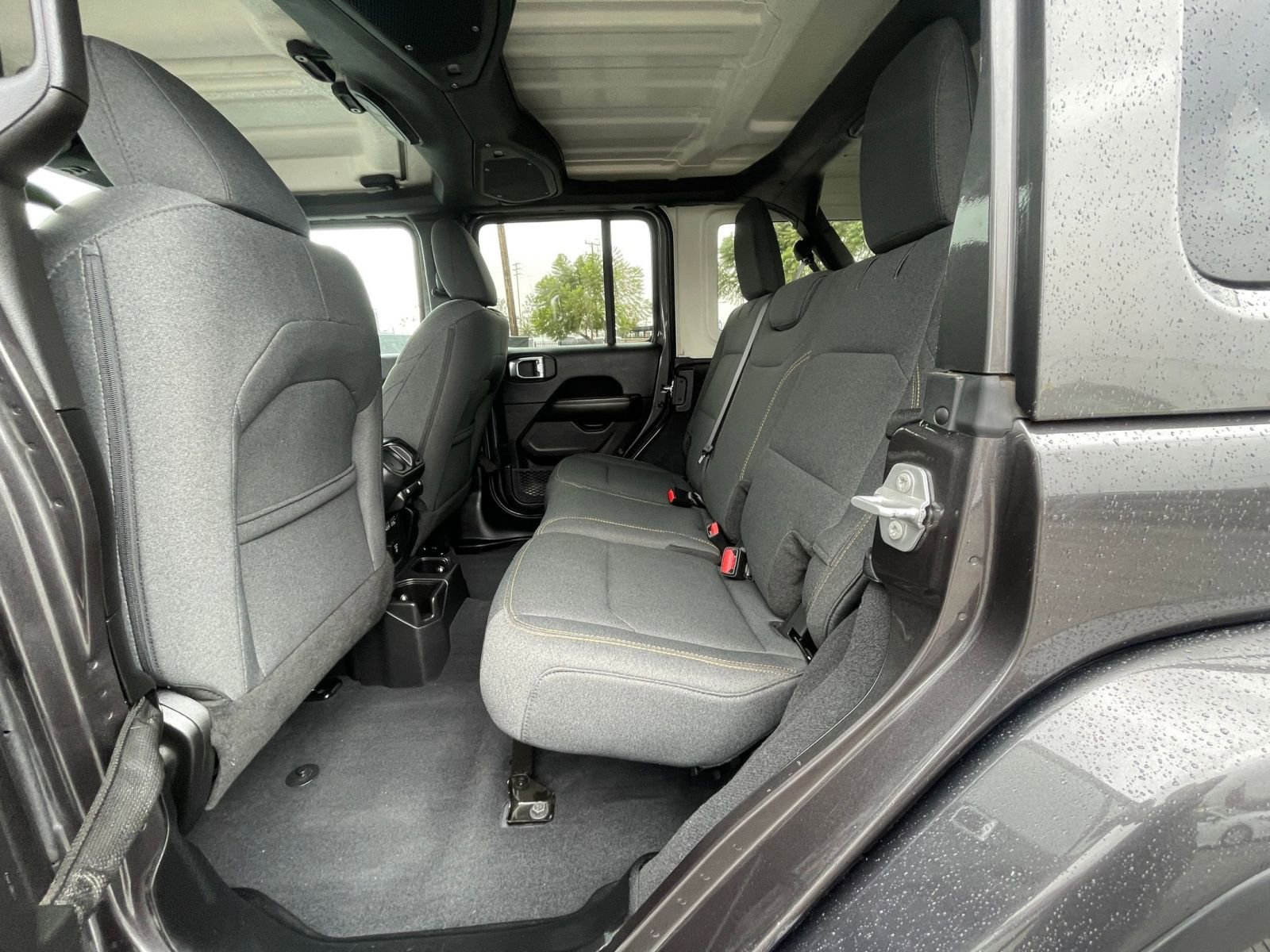 Thumbnail: 2025 Jeep Wrangler - 25