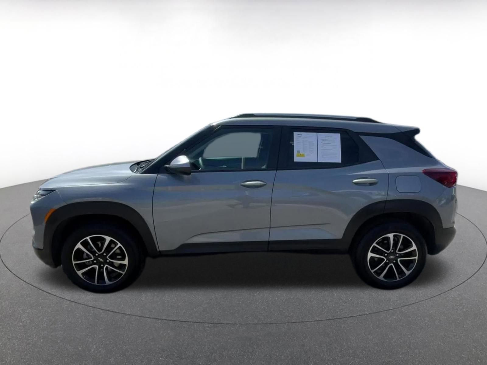 Thumbnail: 2025 Chevrolet TrailBlazer - 9