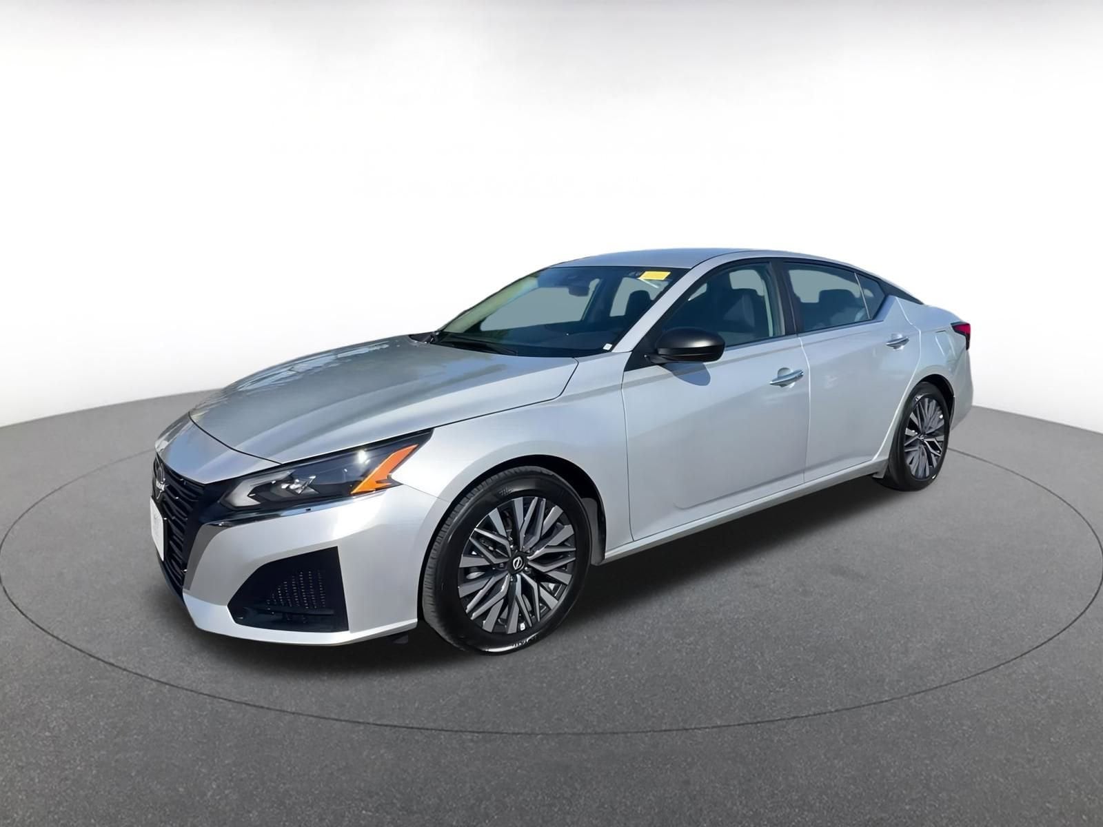 Thumbnail: 2024 Nissan Altima - 8