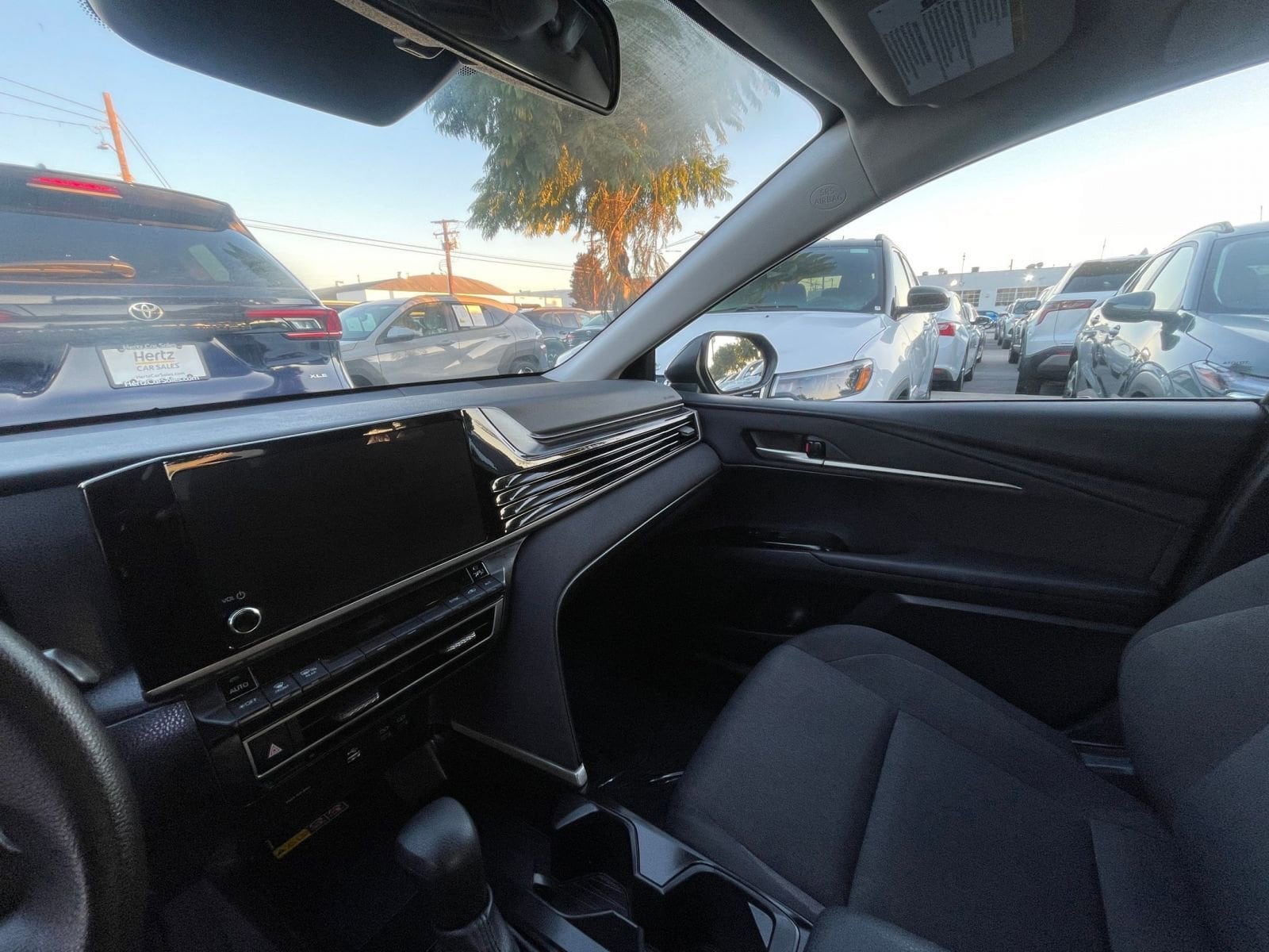 Thumbnail: 2025 Toyota Camry - 35